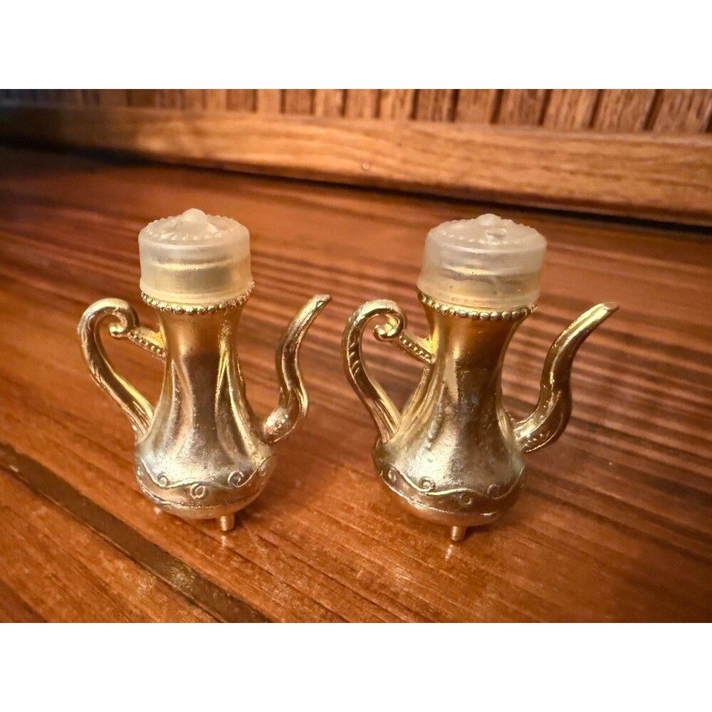 Vintage Gold Coffee Pot Salt Pepper Shakers Miniature Kitchen Decor